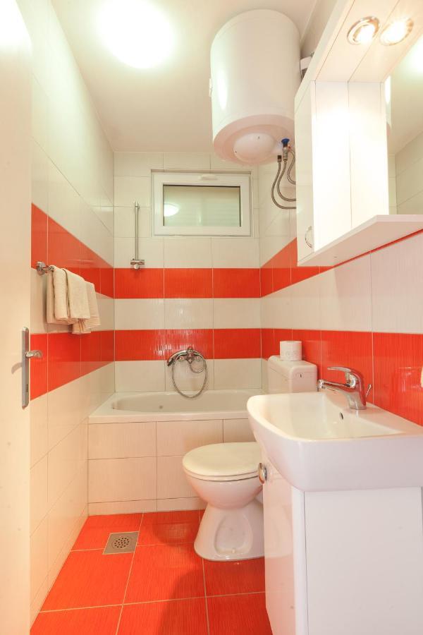 Apartments Sisaric Podgora Buitenkant foto